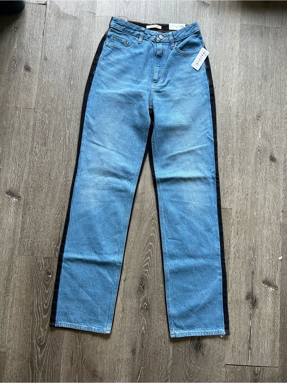 NWT Women’s 26 90s Boyfriend 2 Toned Jeans Pacsun 100% Cotton